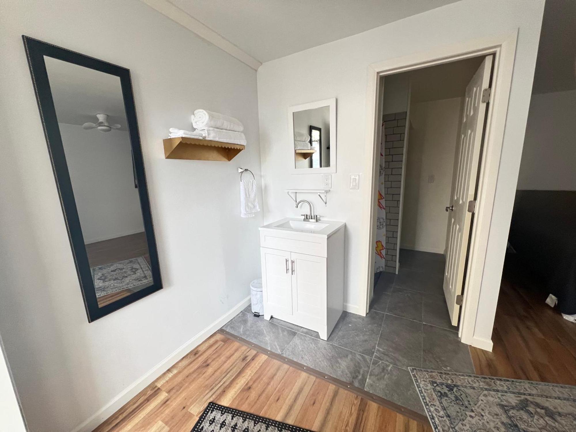 Littlebetty'S Landingpad Otel Torrance Dış mekan fotoğraf