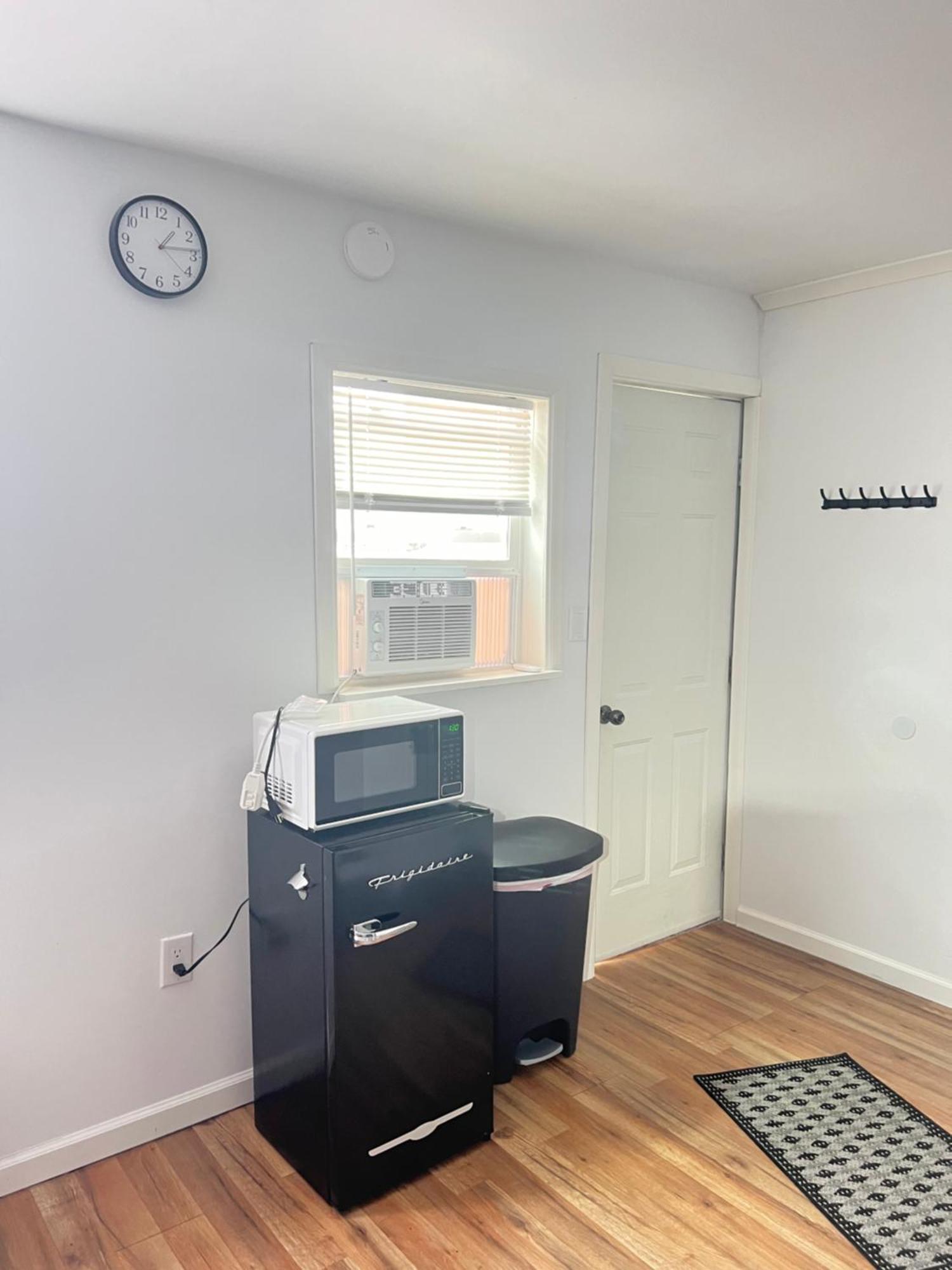 Littlebetty'S Landingpad Otel Torrance Dış mekan fotoğraf